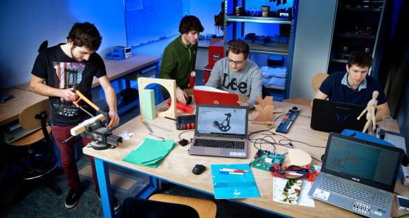 À l'UTBM, l'Open Lab fait passer l'innovation de l'idée à l'objet