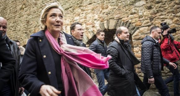 Marine Le Pen : "Seul le mérite doit être un critère de sélection"