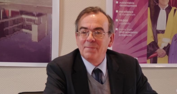 Jean-Luc Vayssière (université de Versailles) : "La Cour des comptes appelle à prendre des mesures fortes pour améliorer notre pilotage"