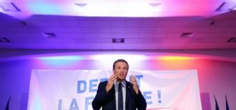 Le candidat de Debout la France propose la création de bourses au mérite pour "renouer avec la méritocratie républicaine".
