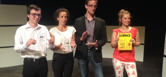 Les gagnants de la finale nationale 2015 de Ma thèse en 180 secondes. De gauche à droite : Alexandre Artaud, Rachida Brahim, Grégory Pacini et Camille Rouillon.