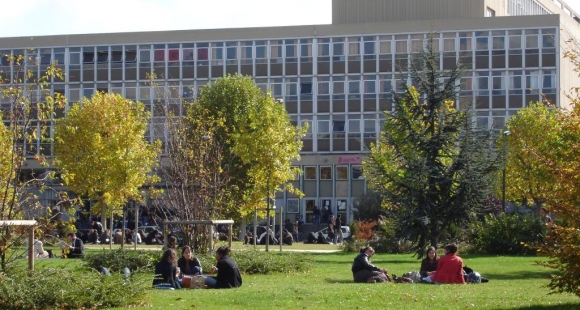 "Pour une université ouverte, responsable, capacitante"