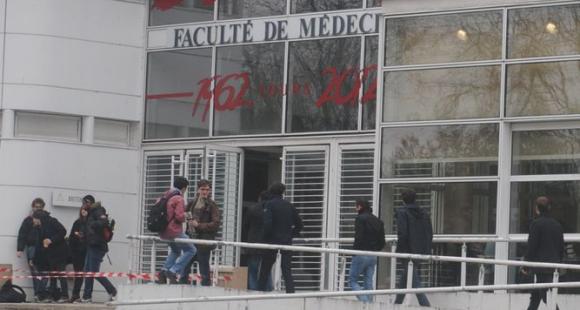 Pour contrer les déserts médicaux en Centre-Val de Loire, une initiation à la Paces dès le lycée