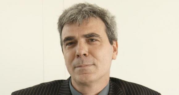 Jean Audouard prend la direction générale de l'ESCE, suite au retrait de Jean Meimon