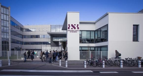 L'école de commerce BSB vise deux campus équilibrés entre Dijon et Lyon, pour 2025