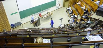 Alors que plusieurs réformes des études de médecine sont en cours, Isabelle Laffont, présidente de la Conférence des doyens de médecine, répond aux questions d'EducPros.