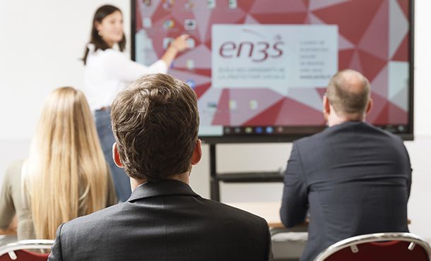 Protection sociale avec l’EN3S : et si vous rejoigniez une formation professionnalisante et rémunérée ?