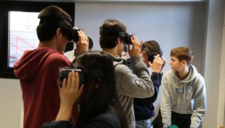 Une expérience en réalité virtuelle : l'activité favorite des lycéens lors de l'escape game.