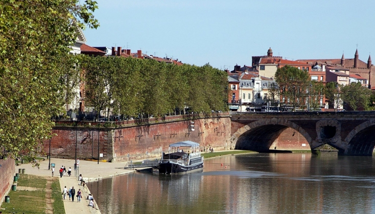 Le pont Neuf, à Toulouse.
