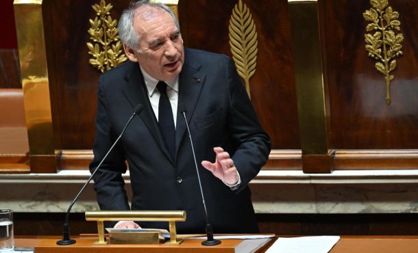 Discours de politique générale : François Bayrou veut revoir l'articulation  entre secondaire et supérieur - L'Etudiant