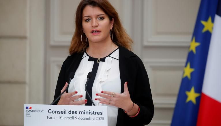 Marlène Schiappa annonce le baromètre du harcèlement de rue