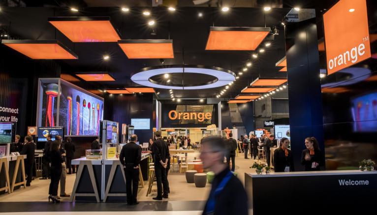 EN 20187 l'opérateur de télécoms Orange recrute sur 2.500 postes dont 900 dans le numérique et propose 2.500 postes en alternance