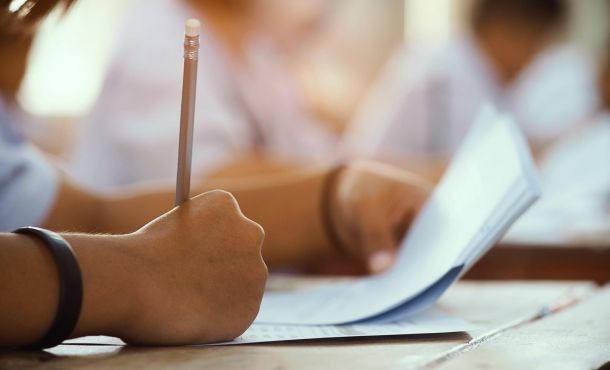 Sujets corrigés bac NSI 2024 - L'Etudiant