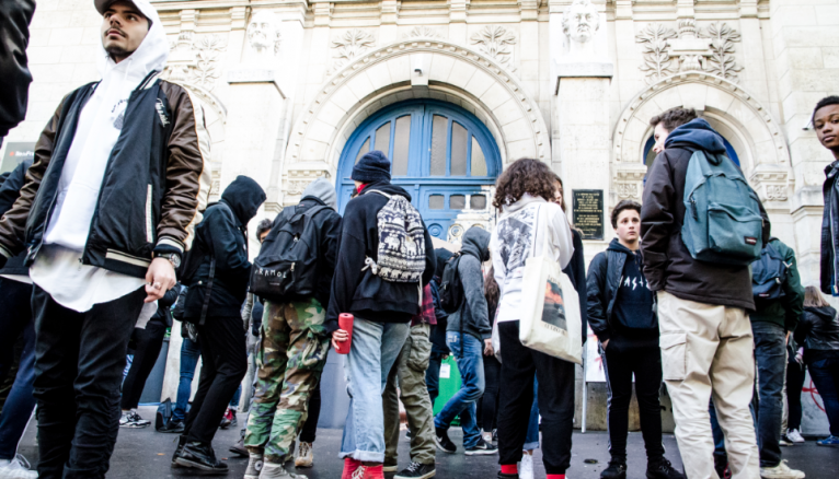 Le lycée Voltaire, parmi d'autres établissements parisiens, a été bloqué ce jeudi matin.