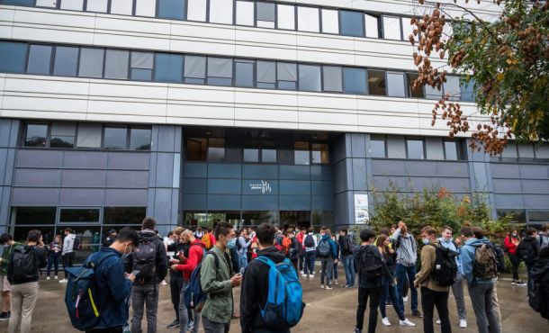 Grenoble INP est en tête de notre top 10 des écoles d'ingénieurs spécialisées en informatique.