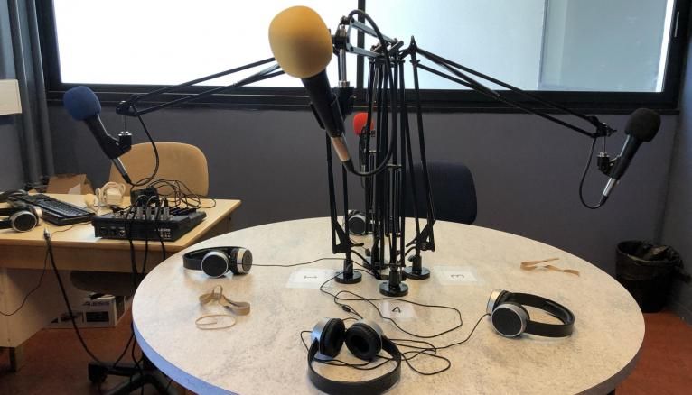 Le studio radio a été aménagé et personnalisé par les élèves, grâce à une subvention du conseil régional