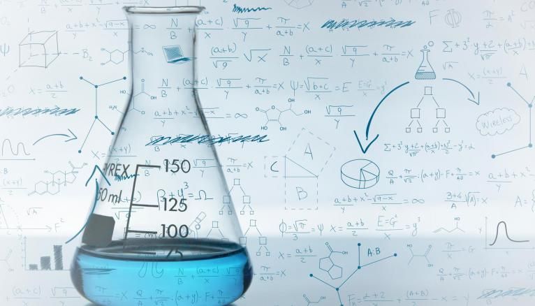 Apprenez par cœur vos formules de physique-chimie pour réussir votre épreuve de spécialité.