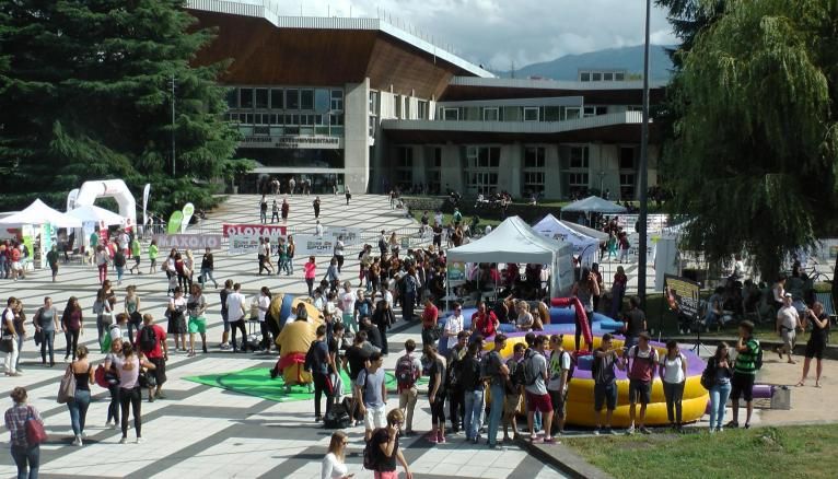 Journée festive pour la rentrée à l'université Grenoble Alpes