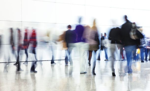 Face aux candidats sans master, faut-il ouvrir plus de places en master ?
