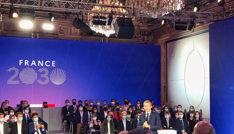 Emmanuel Macron a annoncé les dix objectifs du plan d'investissement France 2030, ce 12 octobre à l'Elysée.
