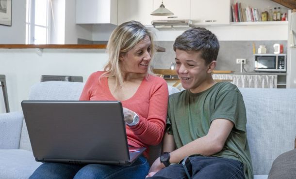 Entre écoute et accompagnement, les parents jouent souvent un rôle important dans l'orientation de eur enfant, mais n’ont pas le dernier mot.