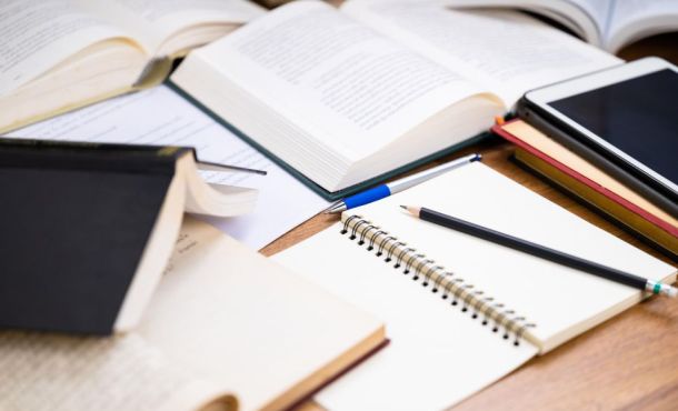 L'épreuve de LLCER du bac général 2025 aura lieu le 18 juin.