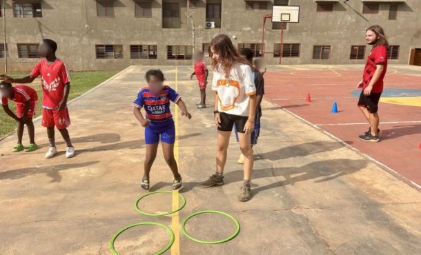 Clara Mulas service civique au Togo