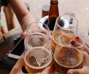 Alcool : Comment réduire sa consommation pour mieux maîtriser ses soirées