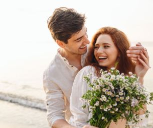 Couple : combien de temps ça prend de tomber amoureux(-euse) ?