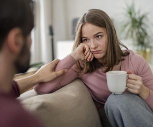 Love : Comment réussir à pardonner totalement une tromperie ?