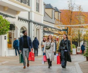 La Vallée Village : focus sur ce centre commercial en plein air pour faire de bonnes affaires