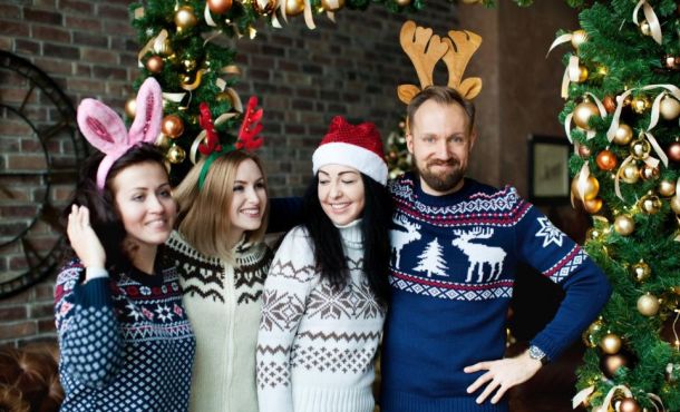 Le sondage de la semaine Team Pull de Noel ou Team tenue classe pour le 24 decembre L Etudiant Trendy