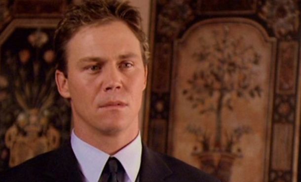 Quiz - Léo Wyatt : prouve-nous que tu es incollable sur ce personnage de Charmed