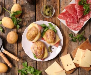 Que faire avec des restes de raclette ? 7 recettes 100 % savoureuses