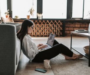 Télétravail : Ces conseils à suivre si tu bosses de chez toi