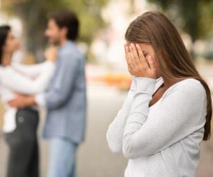 En couple : J'ai parfois envie d'aller voir ailleurs, qu'est-ce que ça veut dire ?