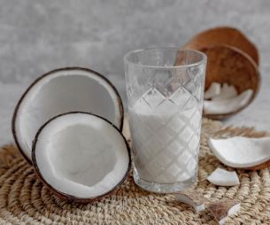 Que faire avec du lait de coco ? 4 recettes faciles et pas chères