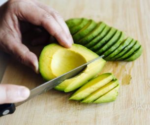 Que faire avec un avocat ? 4 recettes faciles et pas chères