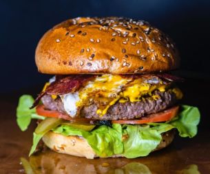 Fast food : 5 recettes de burgers qui vont te faire saliver à coup sûr