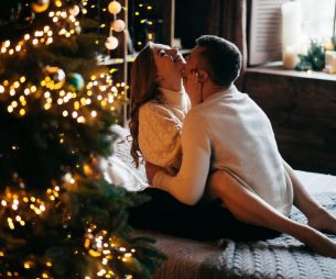 Le conseil sexy du lundi : 5 façons de pimenter tes ébats pour Noël