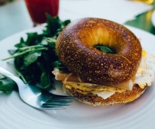 5 recettes faciles de bagels à emporter pour le déjeuner