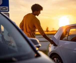 Fortes chaleurs : comment rafraichir sa voiture sans clim ?