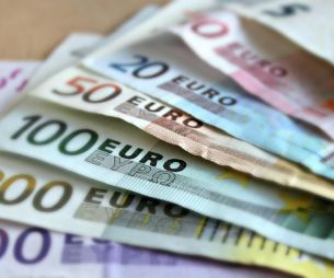 Aide exceptionnelle de 100 euros : vas-tu avoir droit à cette prime ?